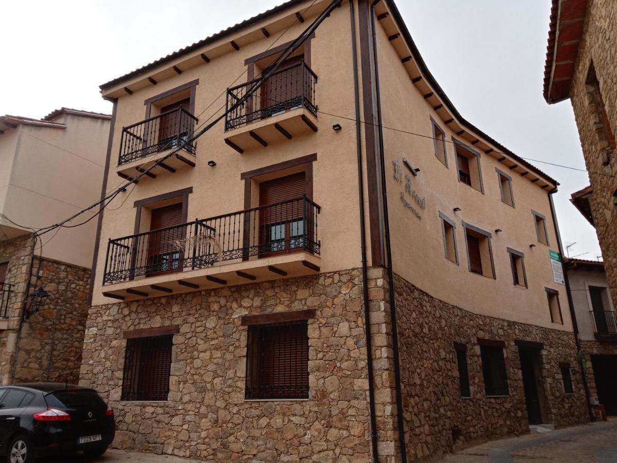 Apartamentos El Arenal Acebo Exterior photo