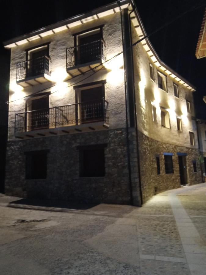 Apartamentos El Arenal Acebo Exterior photo