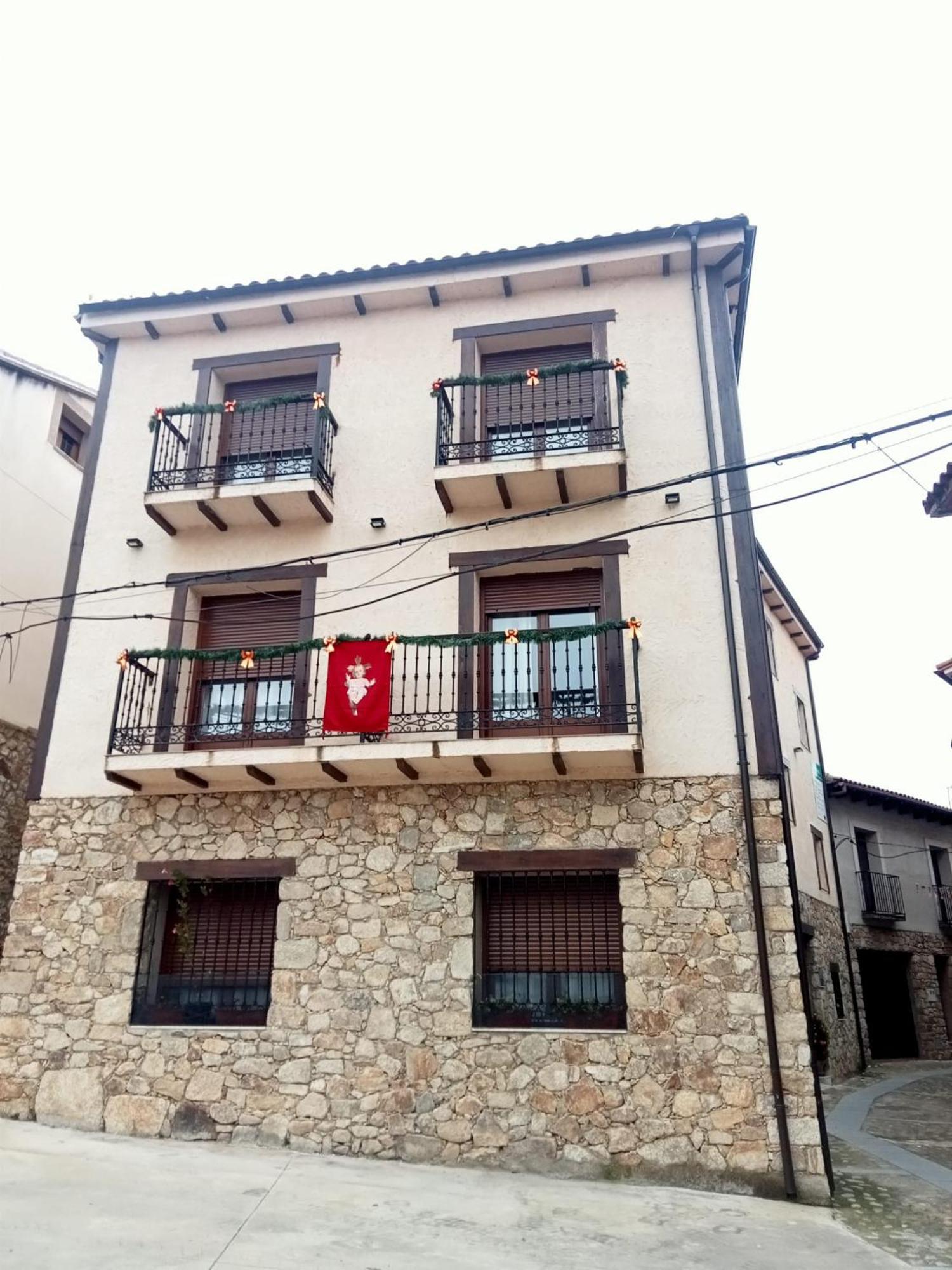 Apartamentos El Arenal Acebo Exterior photo